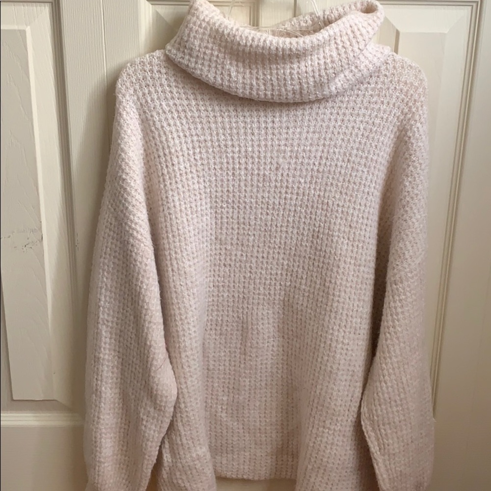 AEO Cream Oversized Turtleneck
